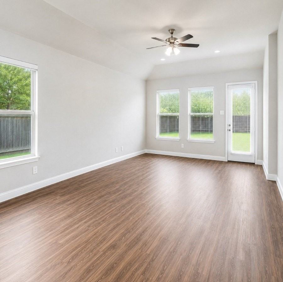1410 Brindle Dr - Photo 7 of 8
