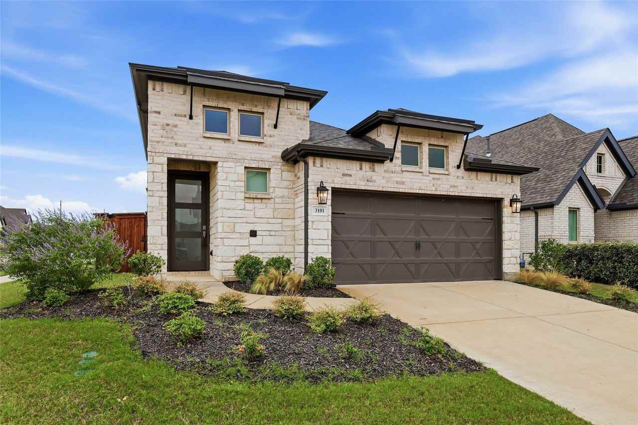 3101 Bell Flower Dr - Photo 3 of 36