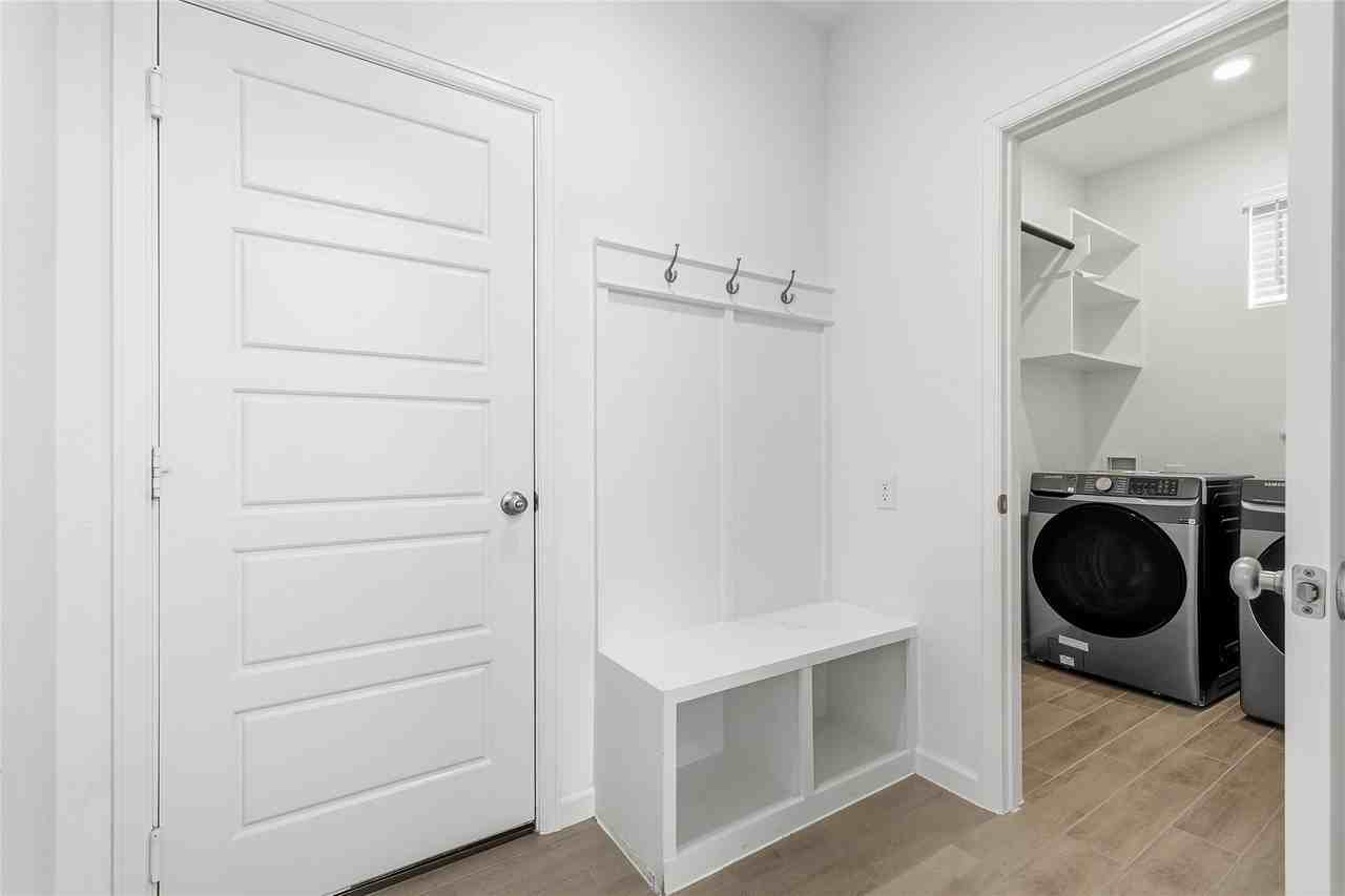 3101 Bell Flower Dr - Photo 7 of 36
