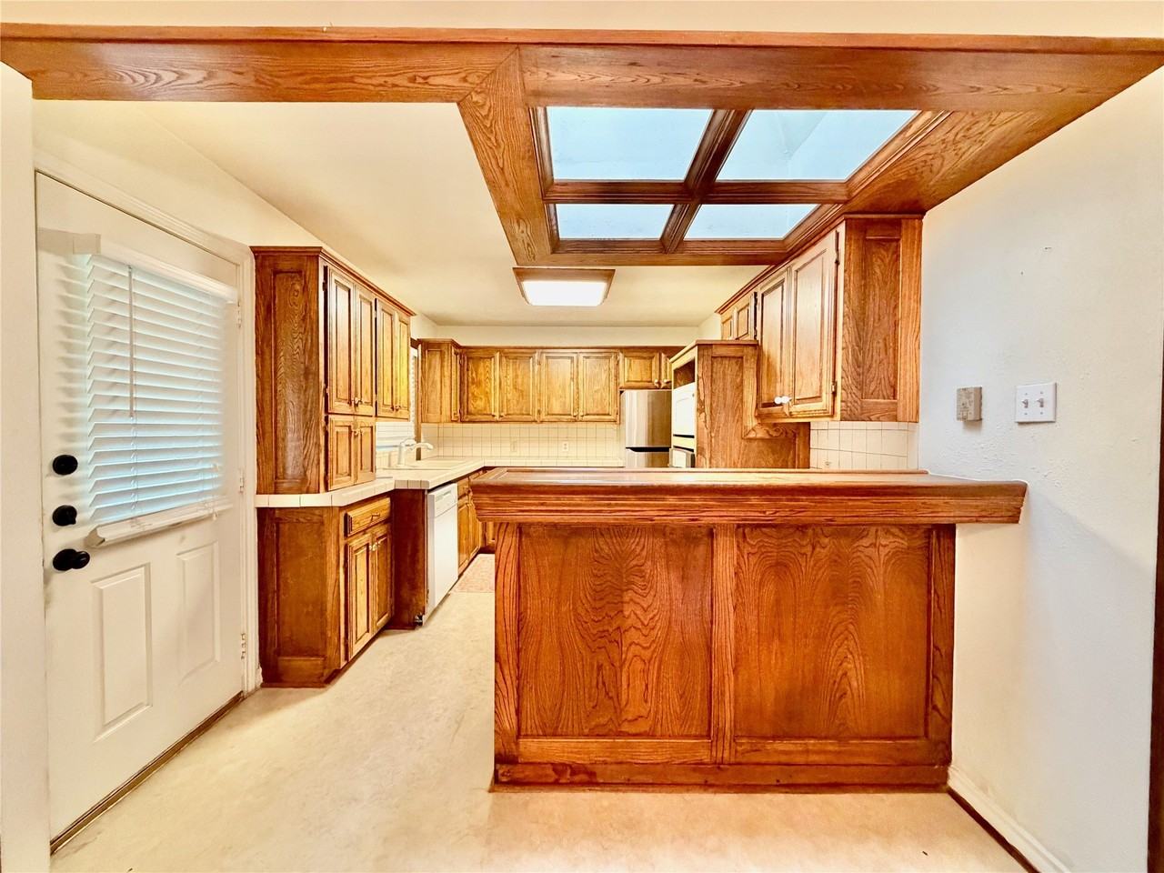 10239 San Juan Ave - Photo 3 of 4
