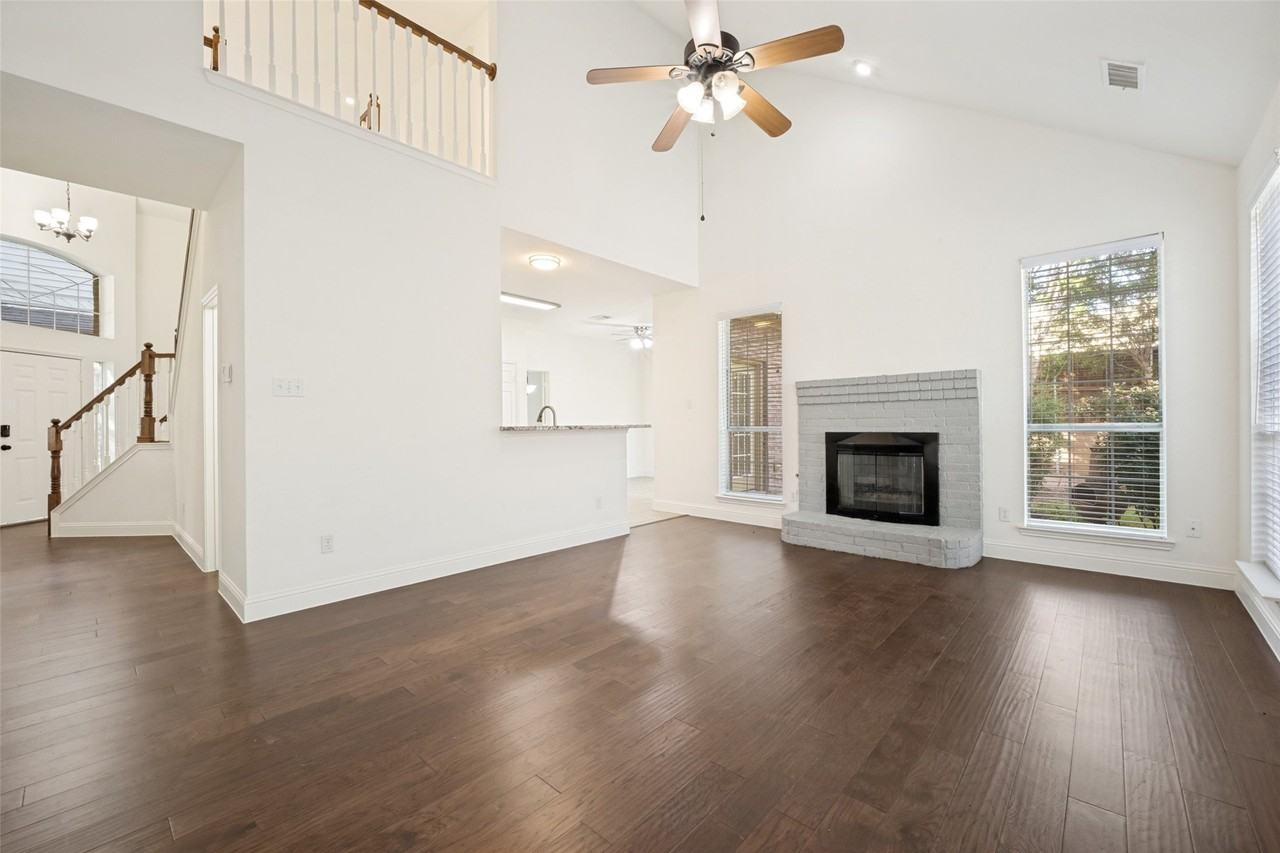 2505 Lakeshore Dr - Photo 6 of 28