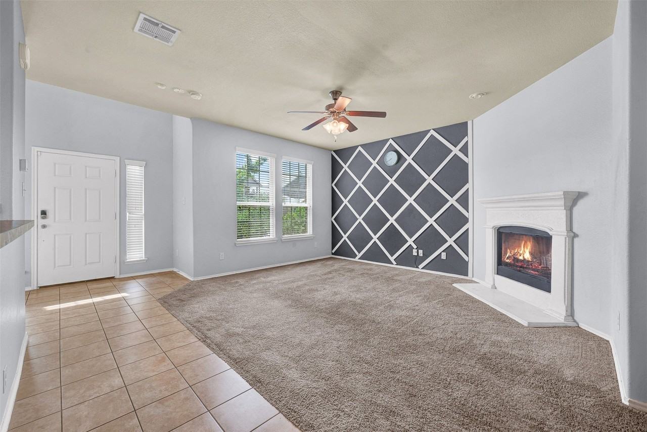 1300 Land Oak Rd - Photo 3 of 23
