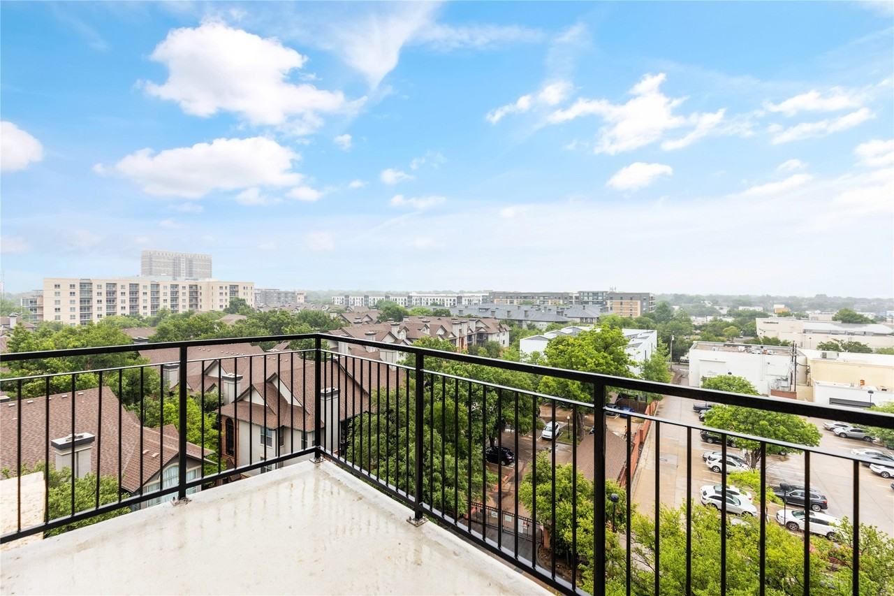 4611 Travis St #801B - Photo 4 of 26