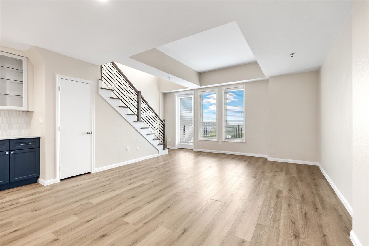 4611 Travis St #801B - Photo 7 of 26