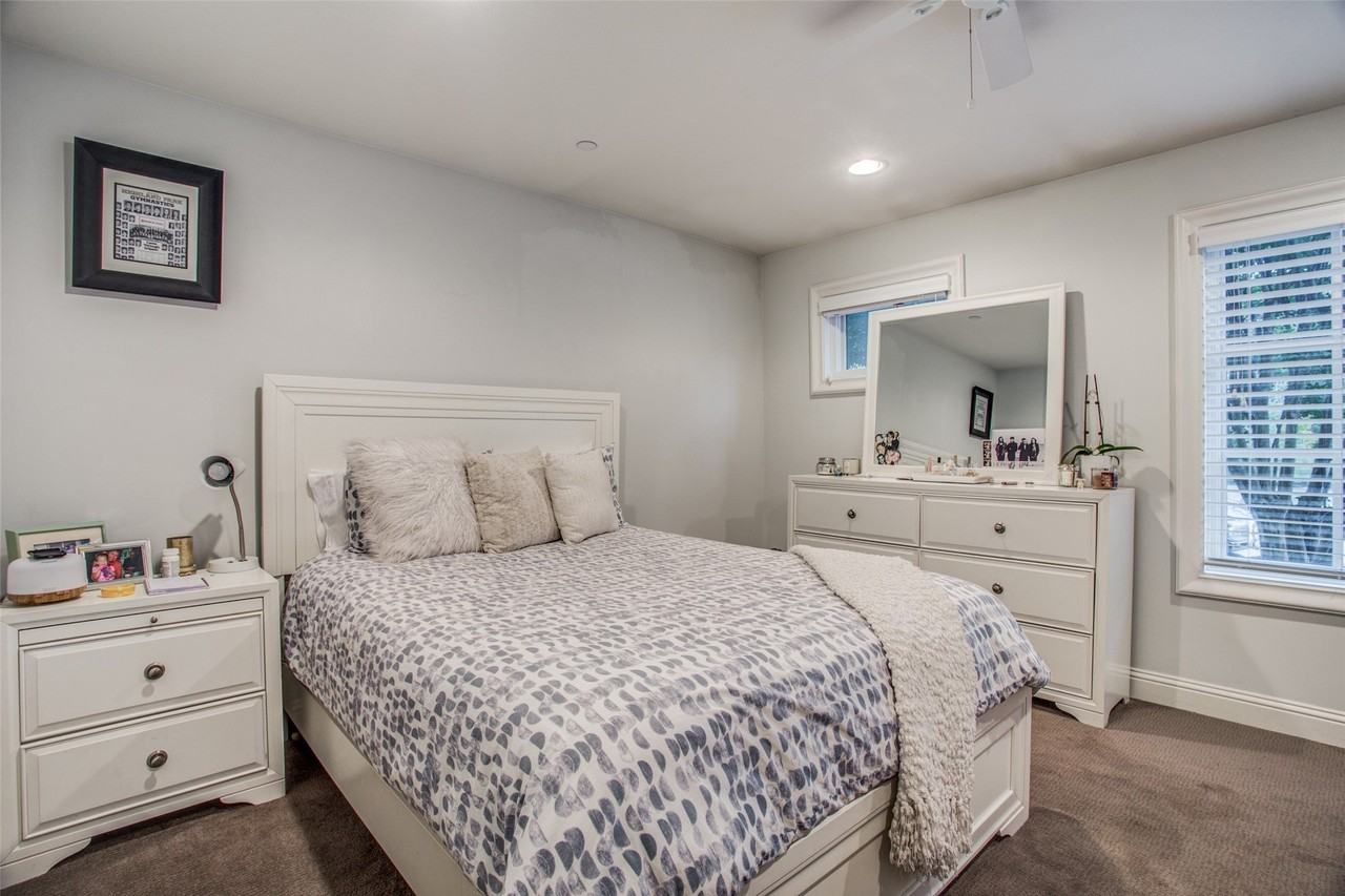 3449 Milton Ave #6 - Photo 5 of 16