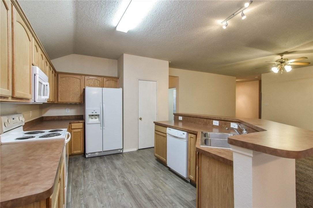 5505 Cedar Elm Dr - Photo 3 of 22