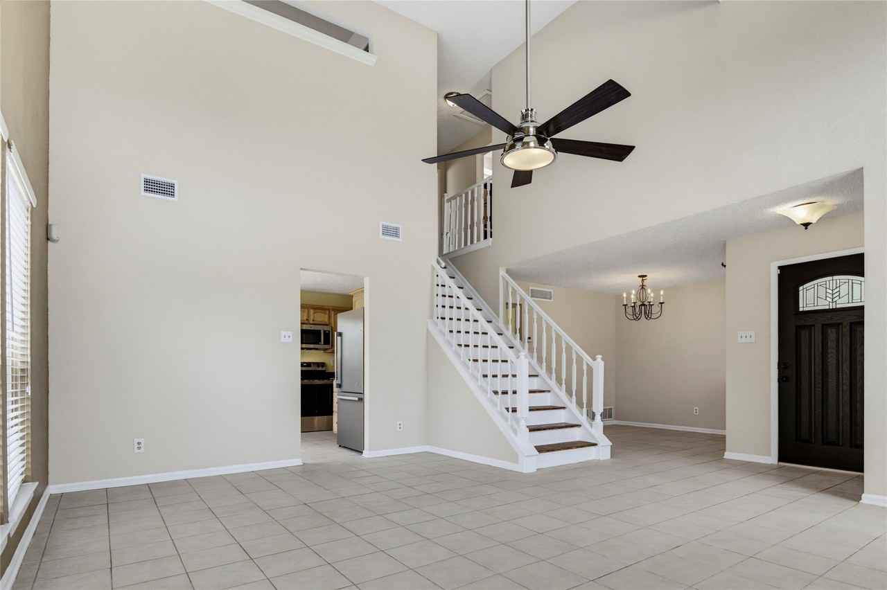 1937 Cheyenne Dr - Photo 4 of 37
