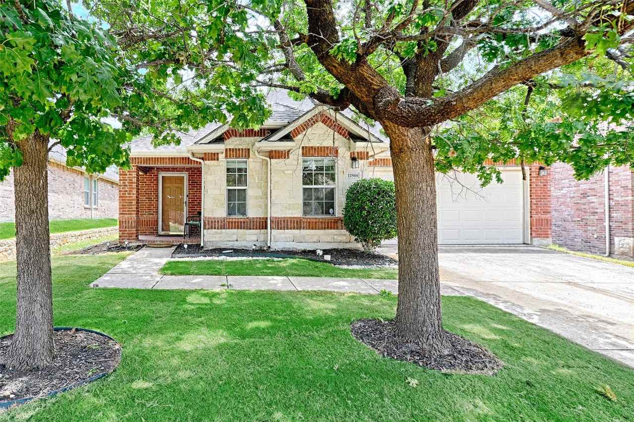 12988 Galaxy Dr - Photo 2 of 30