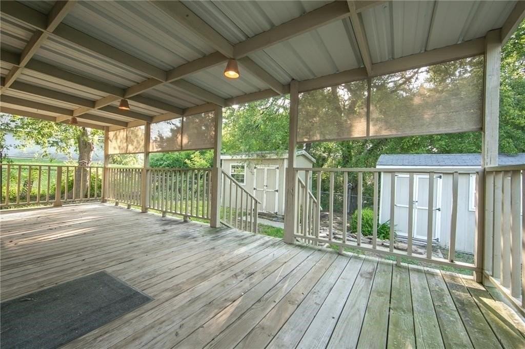 206 Renfro St - Photo 2 of 14