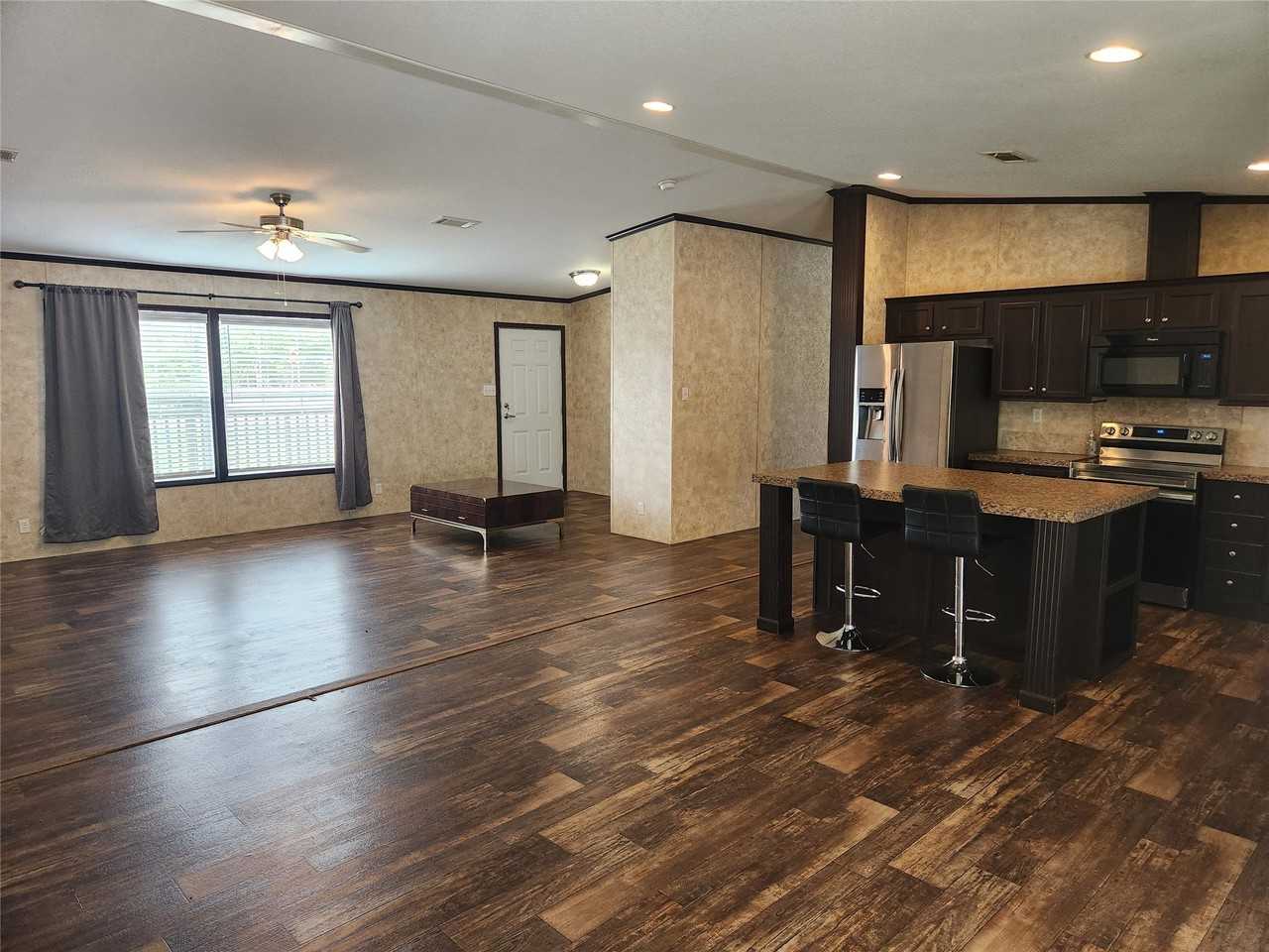 2212 County Road 342 - Photo 4 of 19