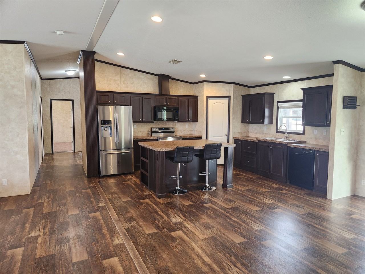2212 County Road 342 - Photo 5 of 19