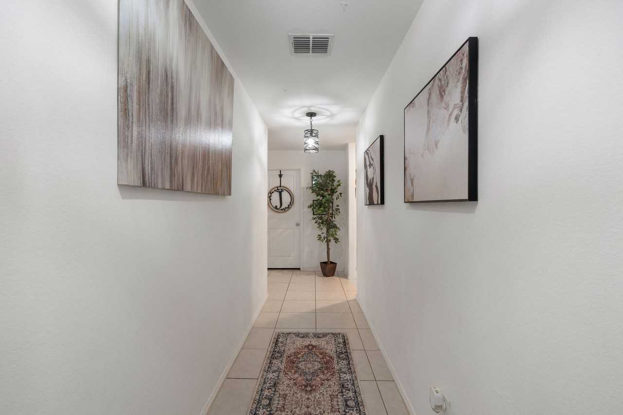 709 Odlozil Ln - Photo 5 of 28