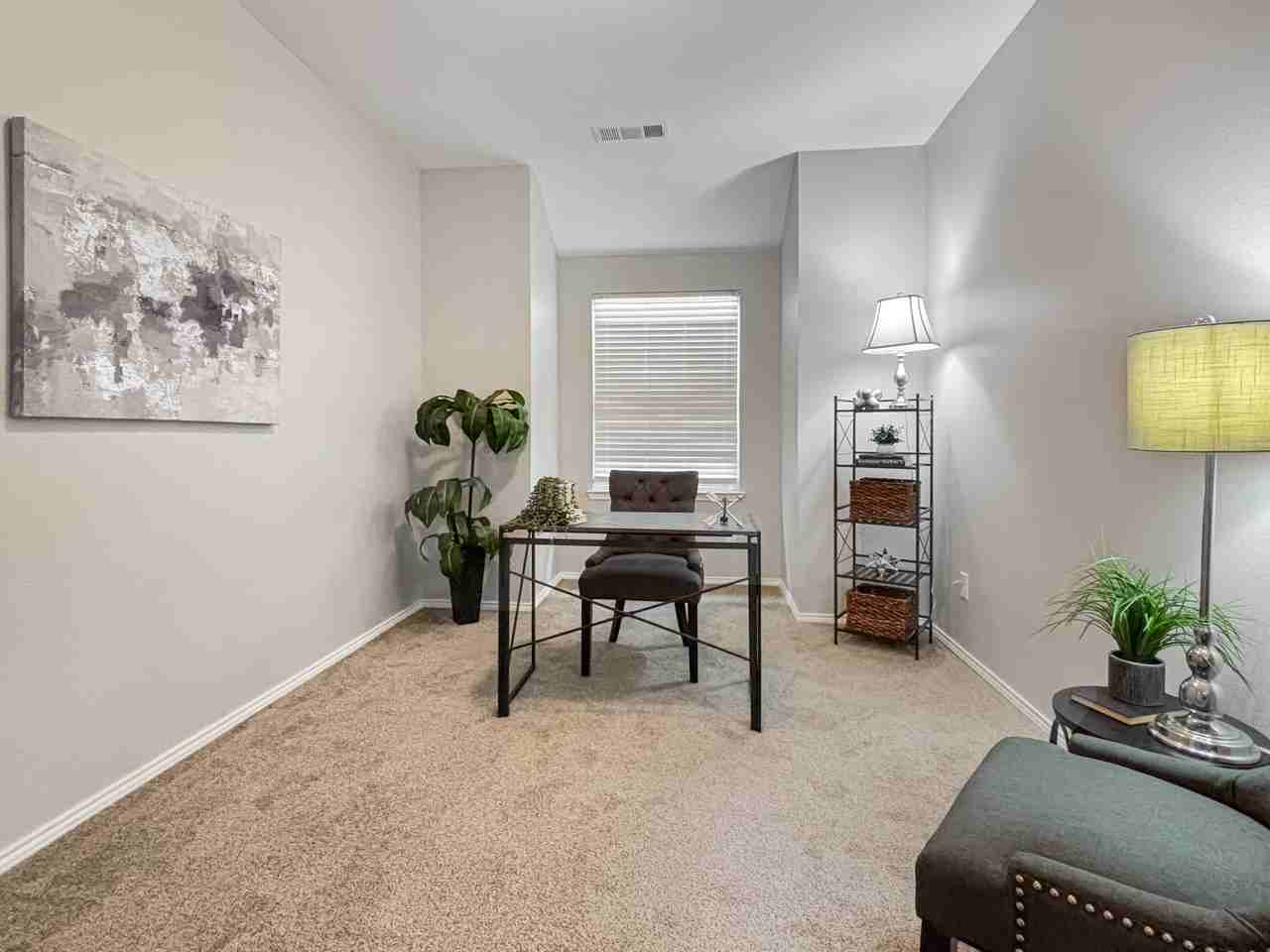 4408 Dashland Dr - Photo 6 of 29