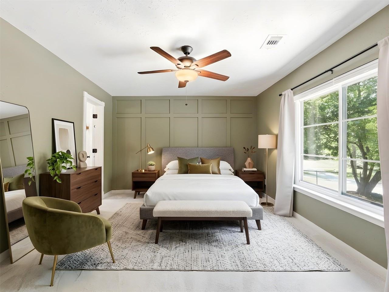 627 Francks Cir - Photo 4 of 28