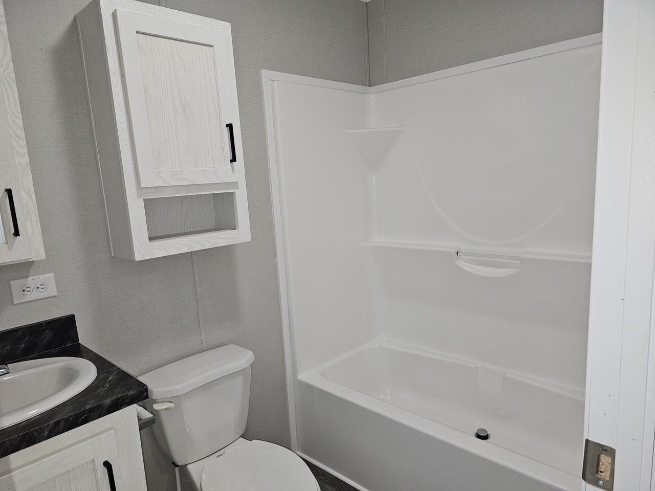 855 W Jefferson St #17 - Photo 7 of 15