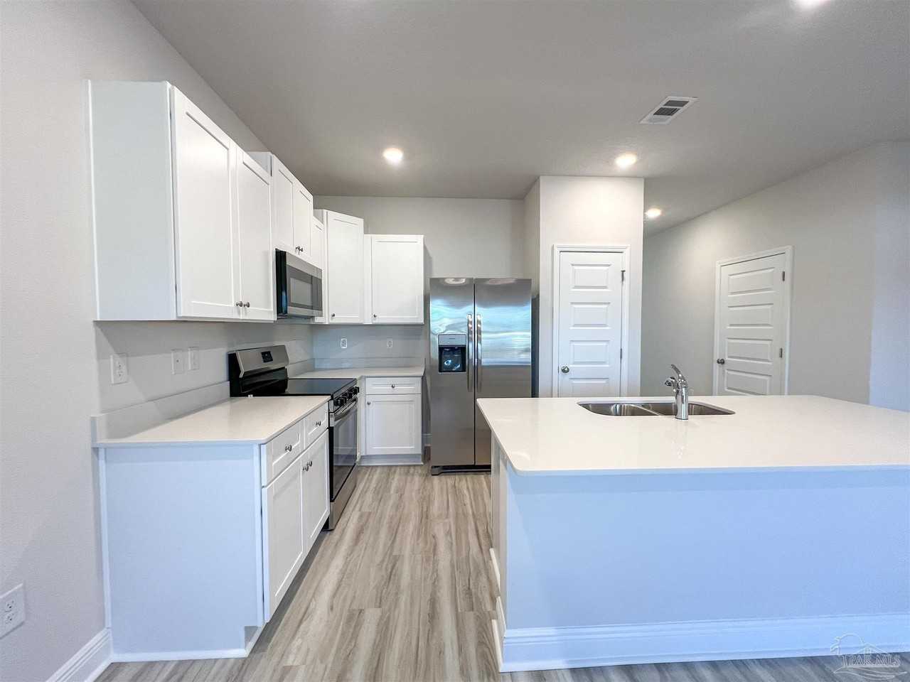 3997 Pendragon Cir - Photo 6 of 20