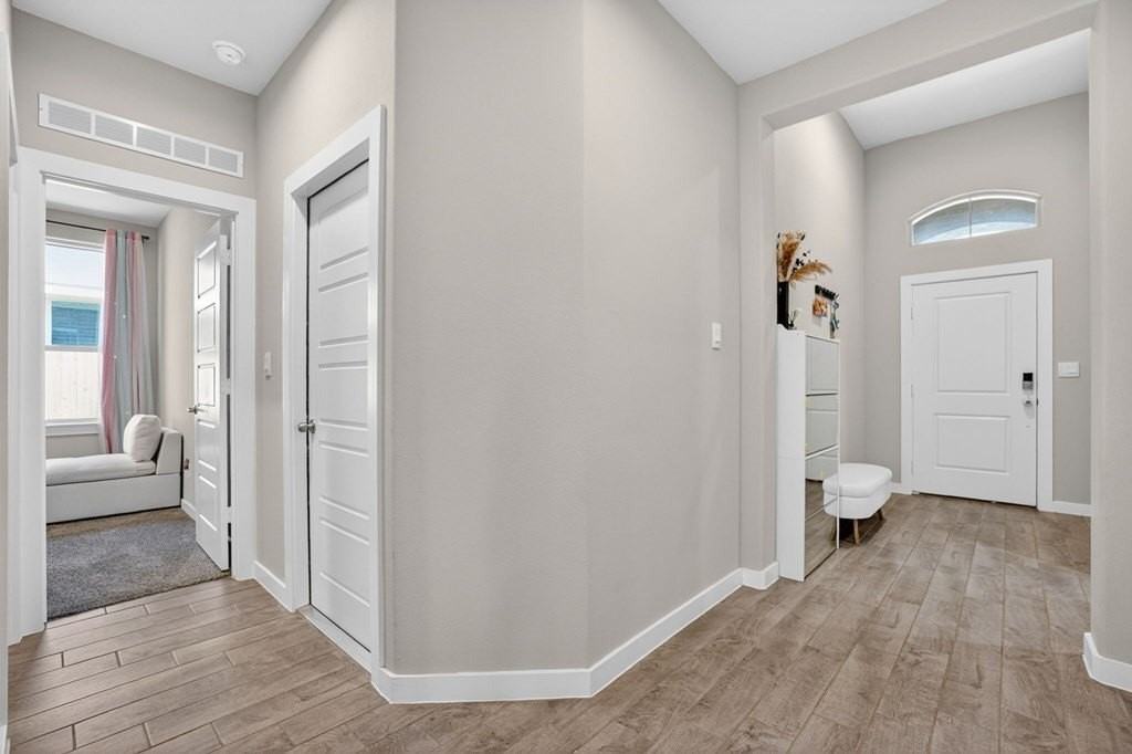 2209 Beaufort Dr - Photo 6 of 42