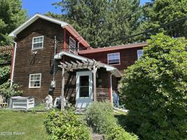 featured image of 128 Shiny Mountain Rd