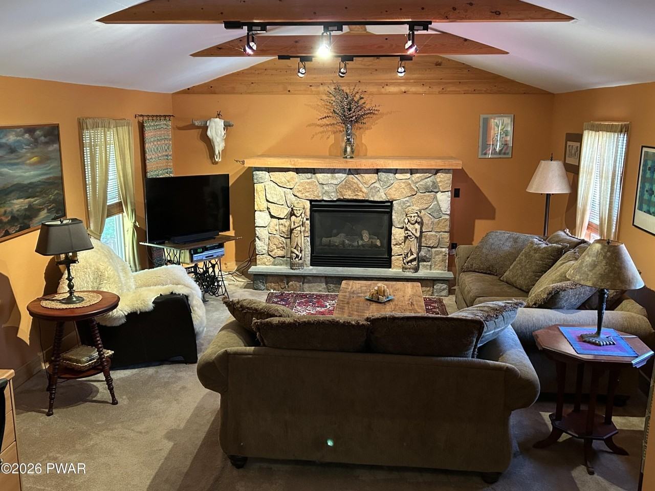 128 Shiny Mountain Rd - Photo 4 of 39