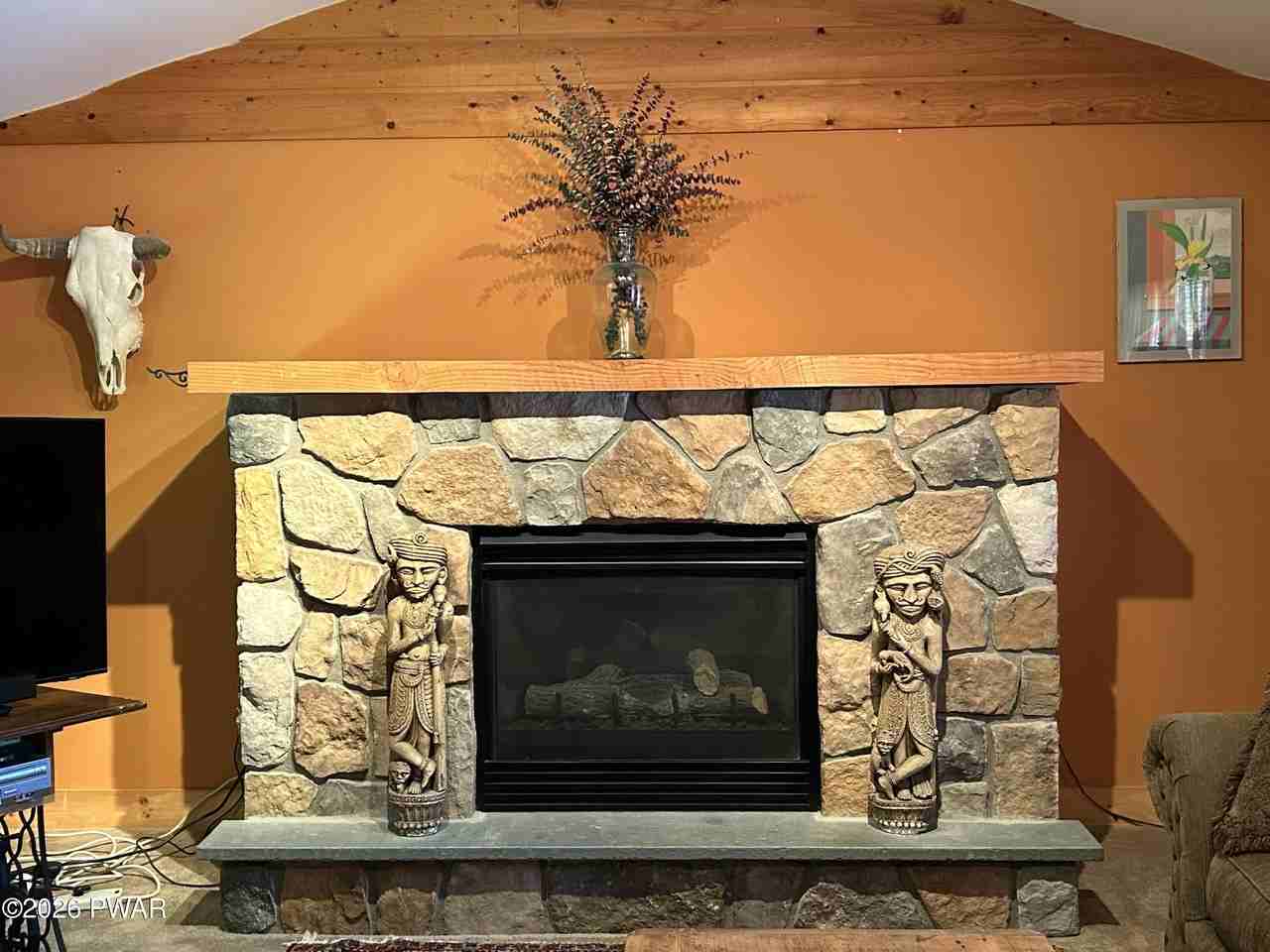 128 Shiny Mountain Rd - Photo 6 of 39