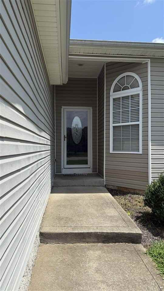 403 Cedar Hollow Dr - Photo 2 of 12