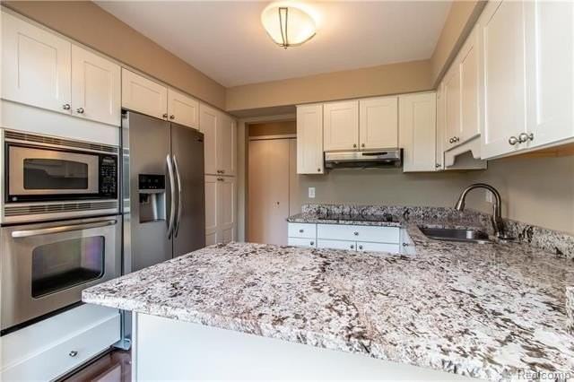 4203 Breckenridge Dr - Photo 3 of 16