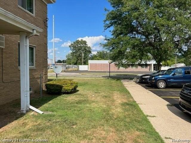 26309 W 7 Mile Rd - Photo 2 of 9