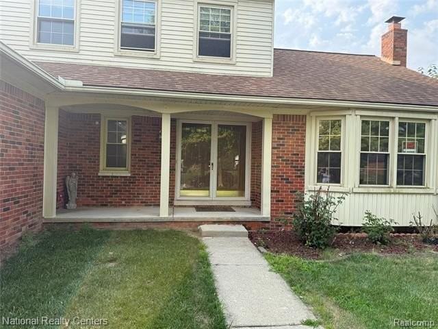 5164 Crowfoot Dr - Photo 4 of 47