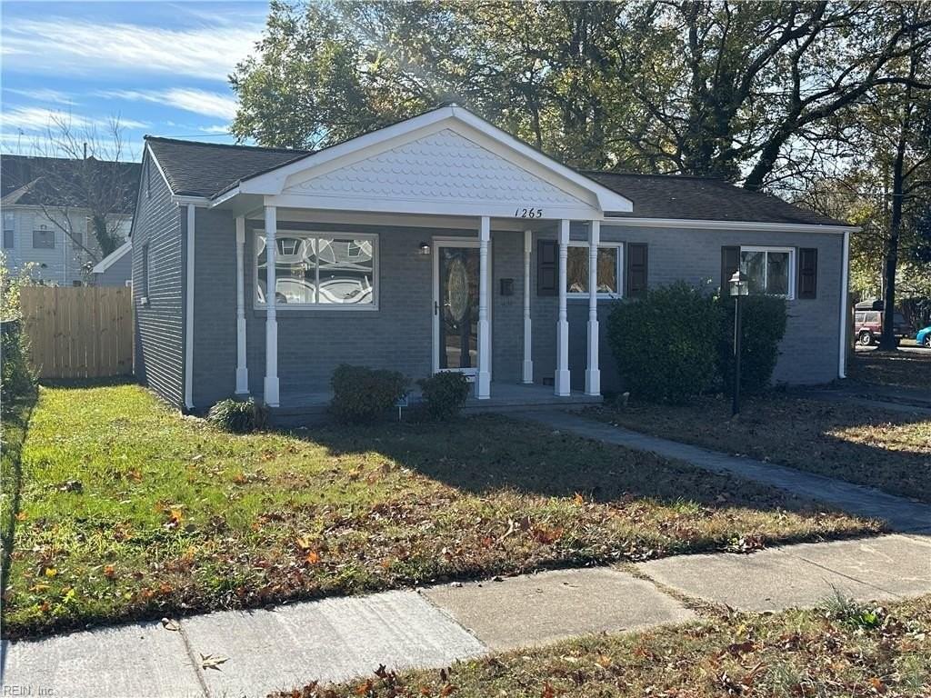 1265 W 40th St - Photo 2 of 23