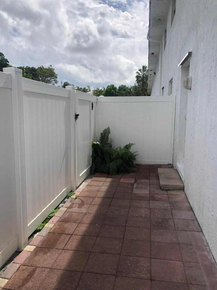 1470 N Dixie Hwy #16 - Photo 7 of 15