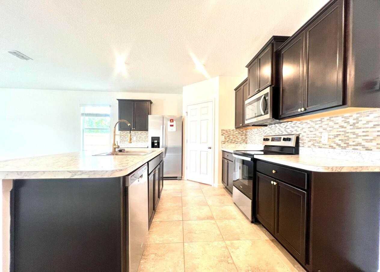 341 Sw Ridgecrest Dr - Photo 6 of 14