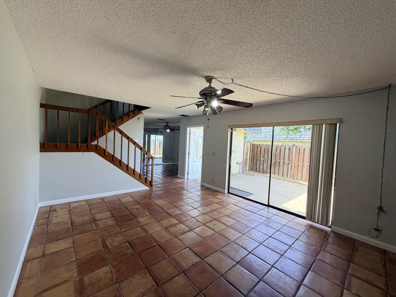 37 Lake Arbor Dr - Photo 5 of 22