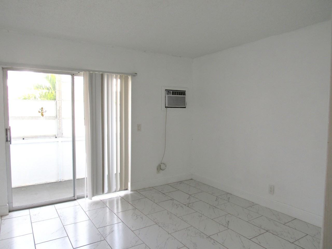76 Cambridge D - Photo 6 of 23