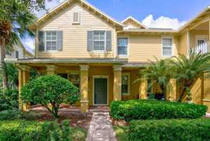 featured image of 158 W Thatch Palm Cir