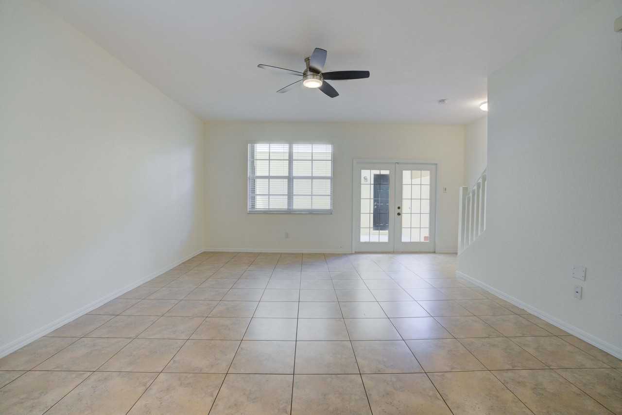 158 W Thatch Palm Cir - Photo 6 of 21