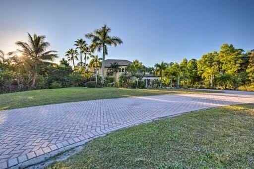 6425 Royal Palm Beach Blvd - Photo 2 of 9