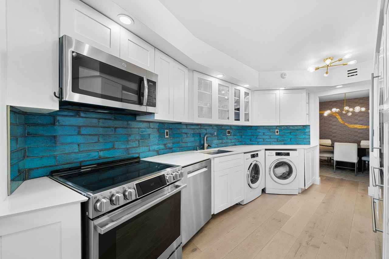 1340 N Ocean Blvd #1709 - Photo 7 of 35