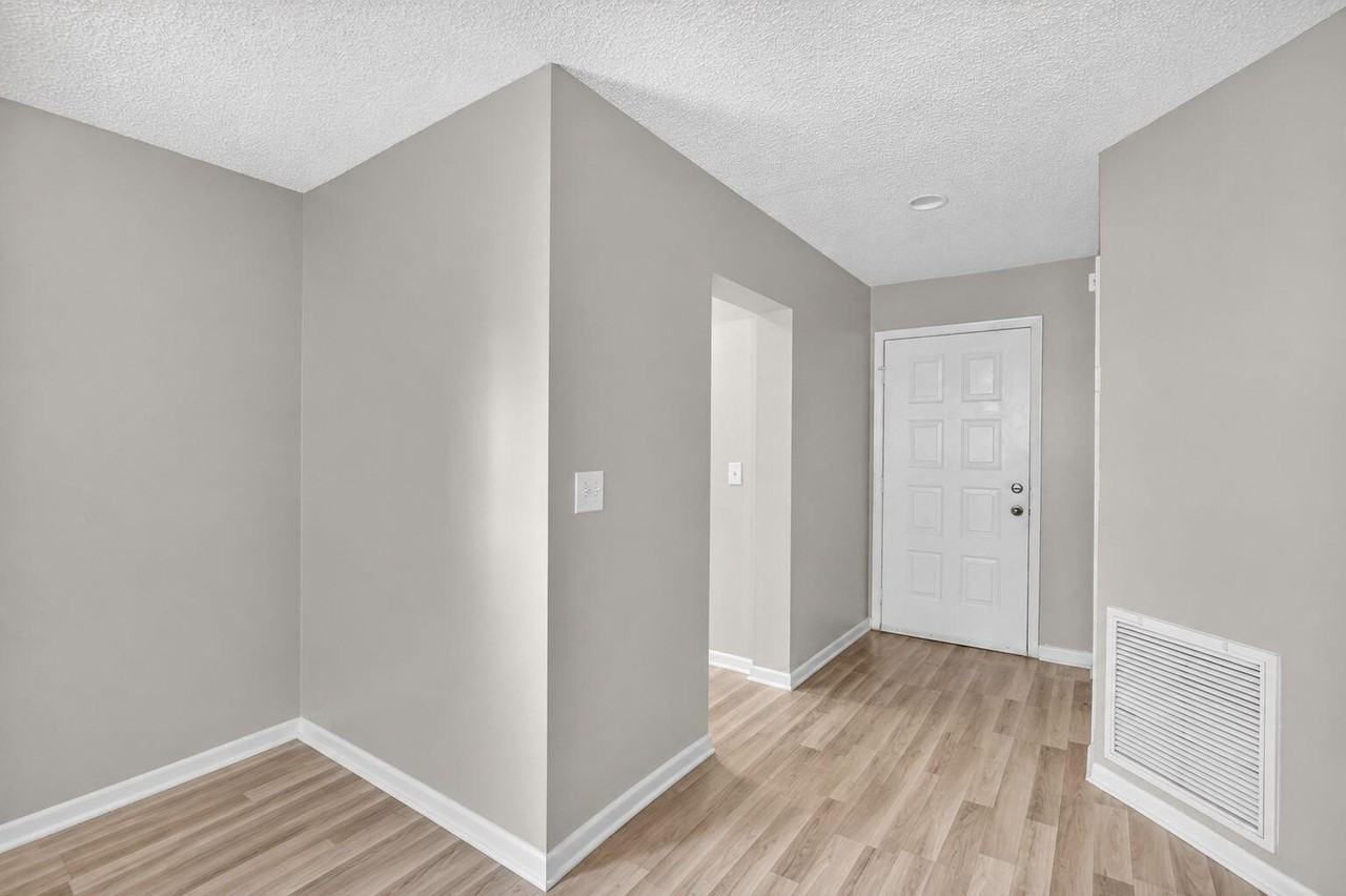 5314 Sapphire Vly - Photo 6 of 49