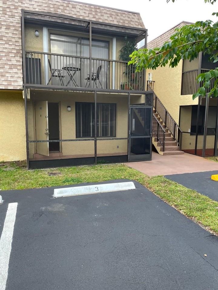1245 S Flagler Ave #303