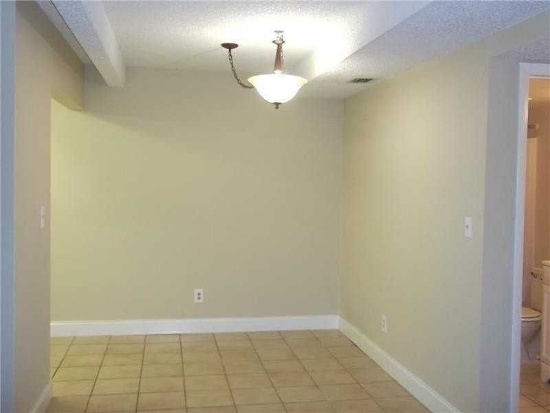 1245 S Flagler Ave #303 - Photo 6 of 15