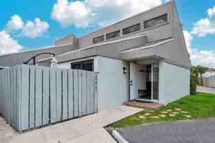 235 Nw 15th St - Photo 1 of 1