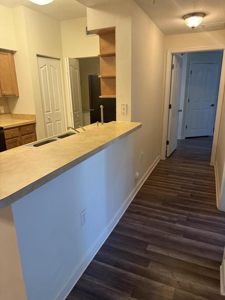 9901 Baywinds Dr #3107 - Photo 6 of 32