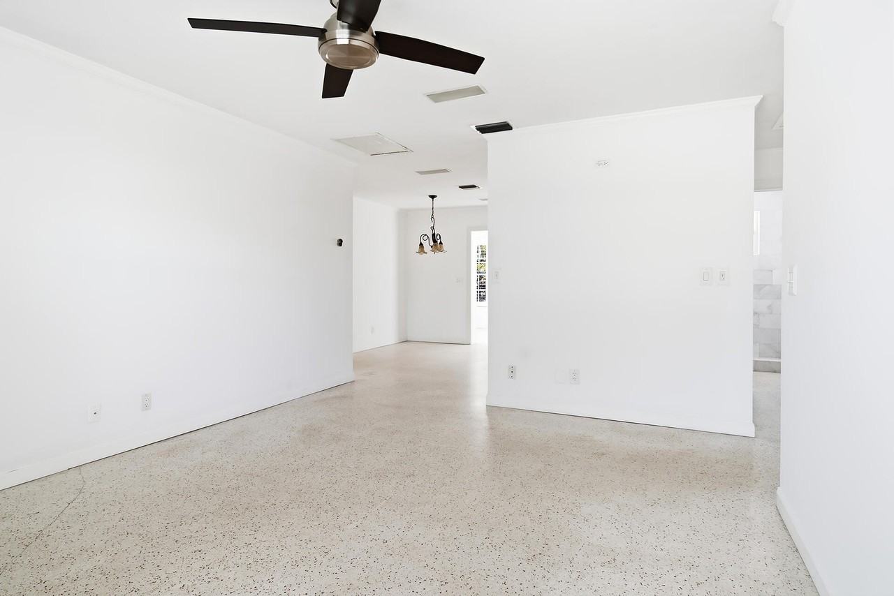 205 Rutland Blvd - Photo 5 of 46