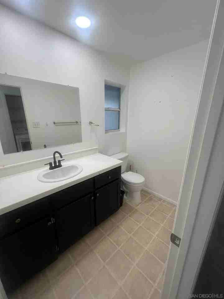 1927 3rd St - Photo 6 of 6