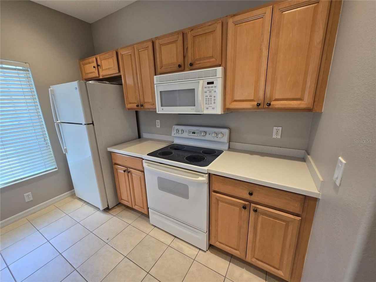 13088 Tigers Eye Dr - Photo 5 of 33