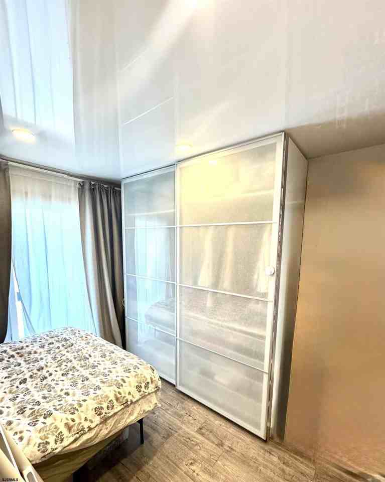 5520 Suffolk Ct #1 - Photo 2 of 9