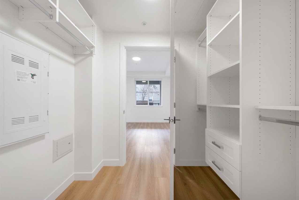 11913 Burnett Street #401 - Photo 6 of 8