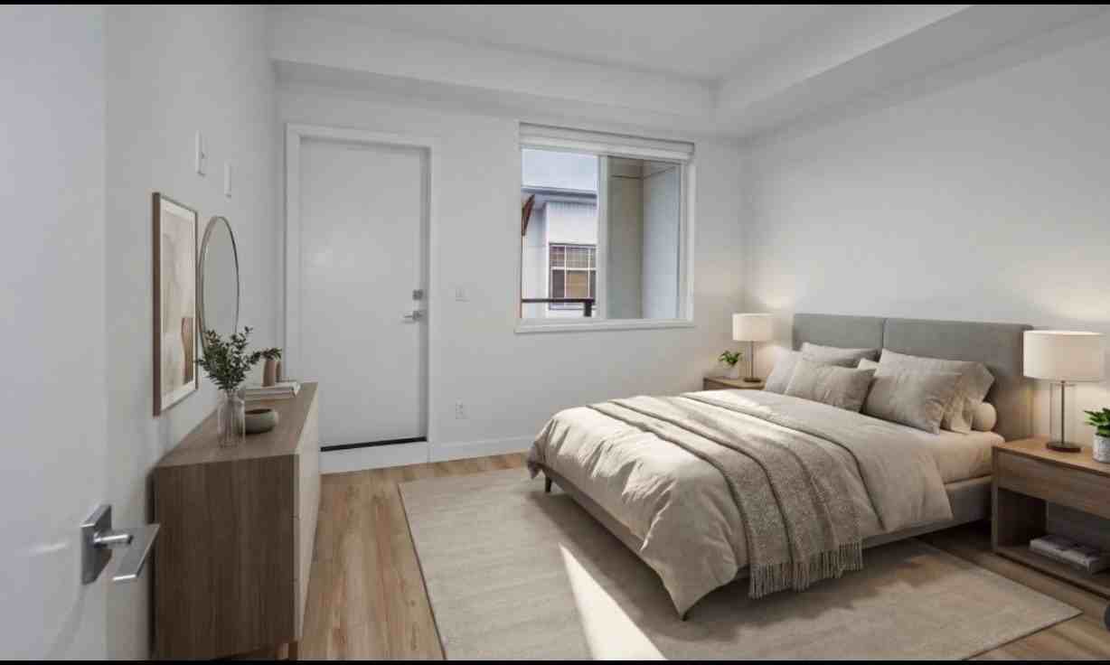 11913 Burnett Street #401 - Photo 7 of 8