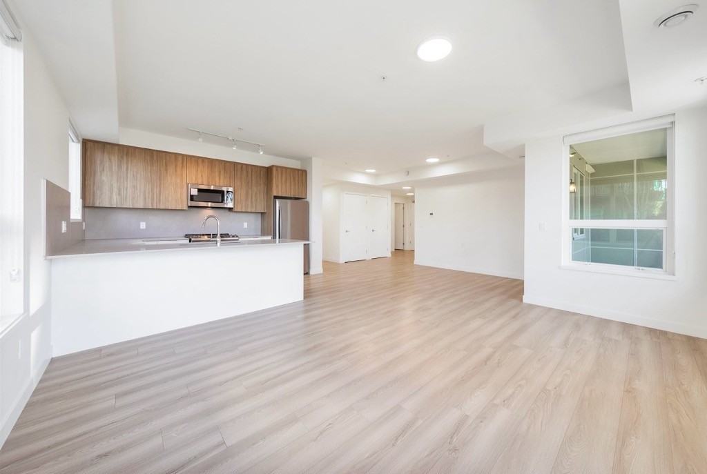 11913 Burnett Street #401 - Photo 3 of 8