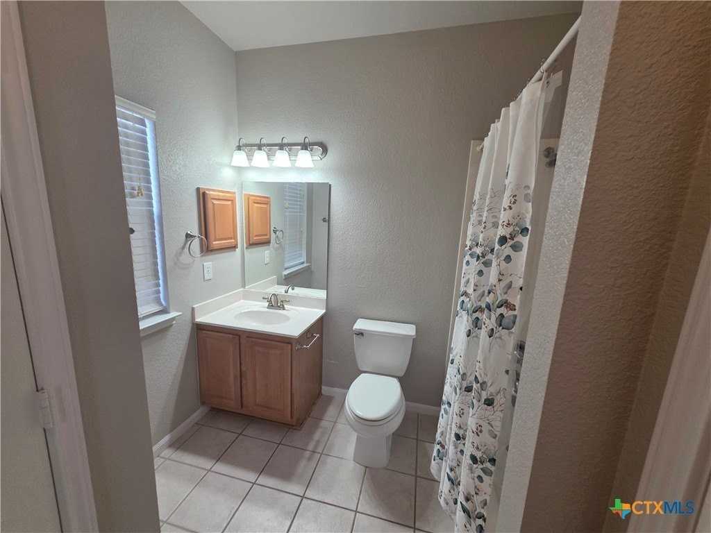 423 Wrought Iron Dr - Photo 7 of 25